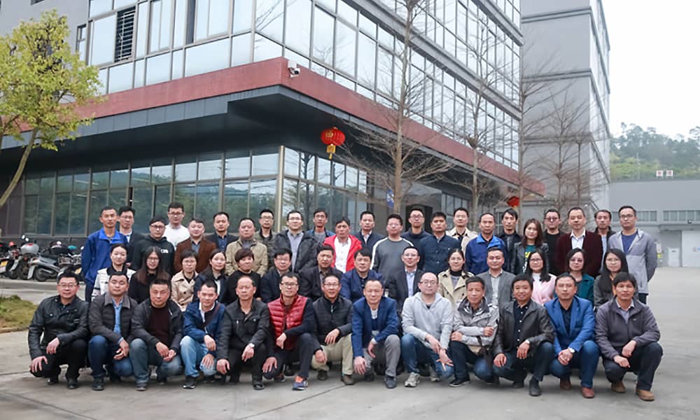 海森文旅集团2019年中高层领导合影 海森文旅集团2019年中高层领导合影