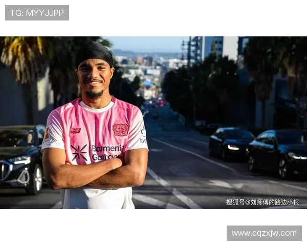 德甲夏季转会窗口激烈变动,多名球星离队影响新赛季竞争力增强 德甲夏季转会窗口激烈变动,多名球星离队影响新赛季竞争力增强